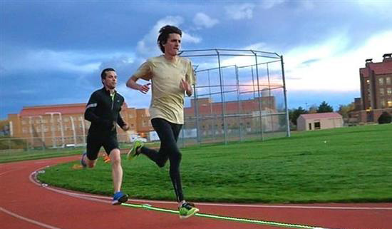 LED+3D打印還能這樣玩， 跑步輔助訓練系統(tǒng)快速誕生！