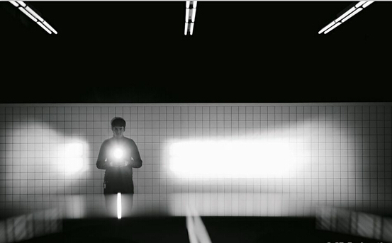 智能LED車燈，在進入隧道或者光線不足的地方時，大燈能自動開啟。