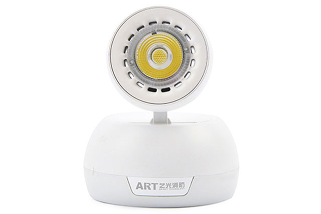 怎么把握A型應(yīng)急燈照明集中電源的切換時間？